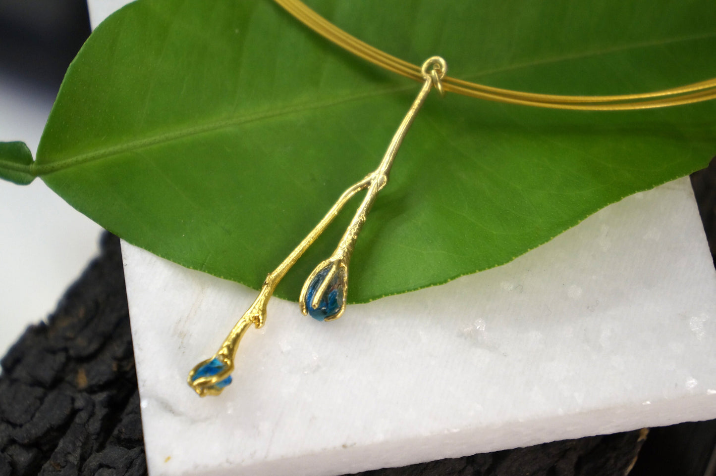 Necklace for Women, Flower Pendant, Jasmine Twig Necklace, Cable Necklace, Rough Stone, Multi Strand Necklace, Leaf Necklace