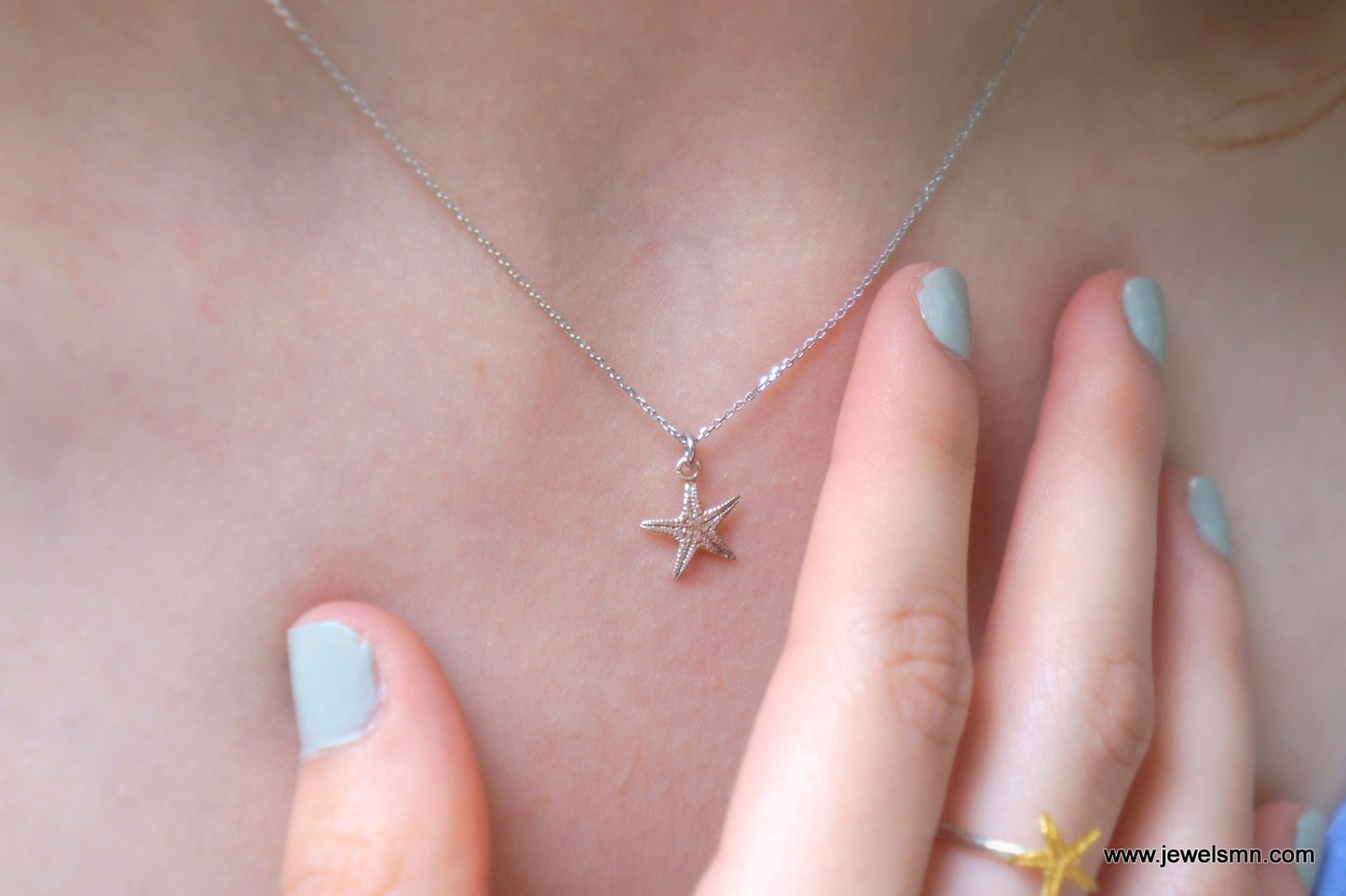 Minimalist Tiny Real starfish necklace jewelry on sterling silver 925. Starfish Symbolizes the 5 elements Earth, Air, Water, Fire, Spirit