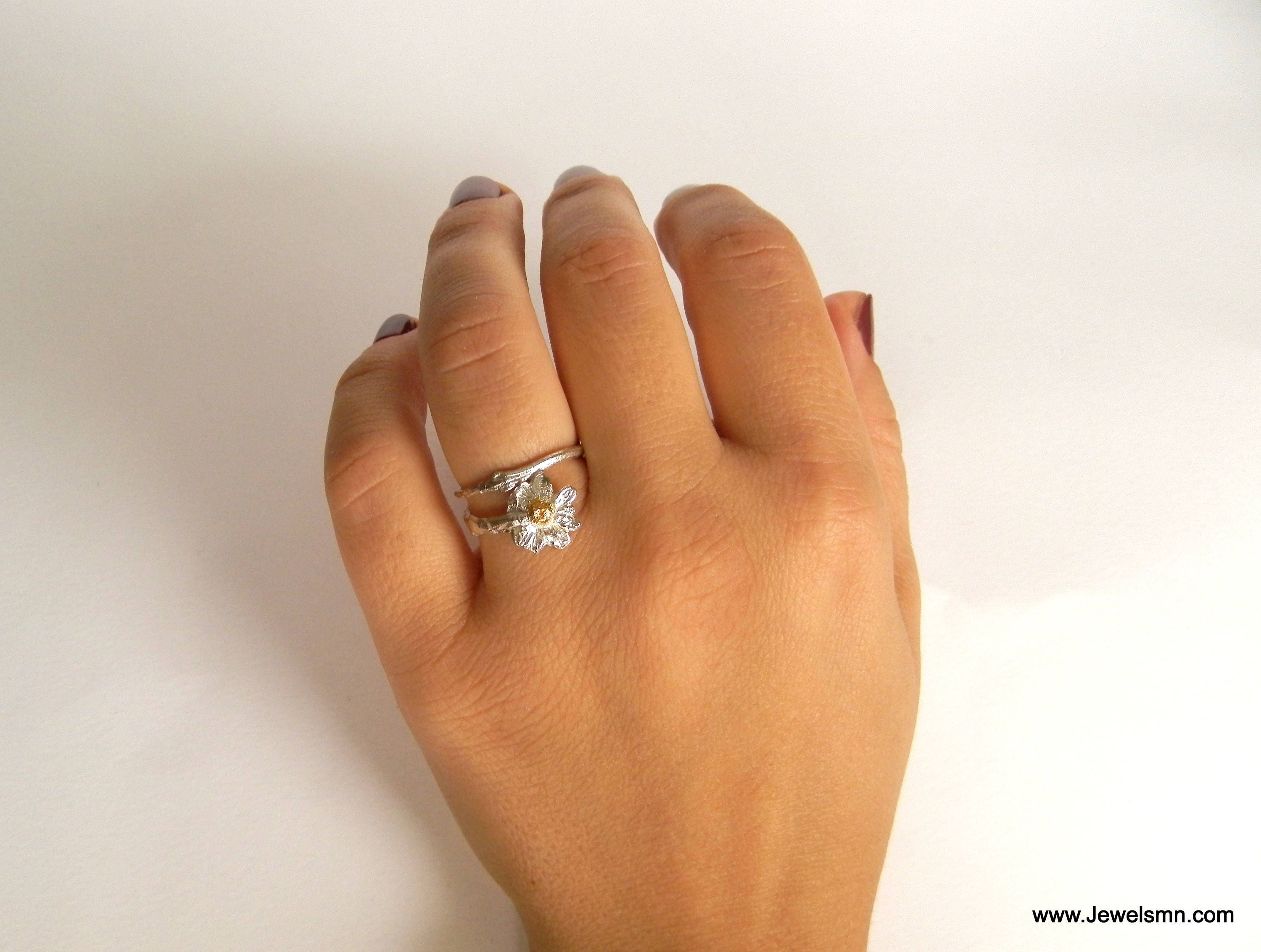 Silver Flower Ring, Sterling Silver Jewelry, Chamomile Flower Band, Gift for Her, Birthday Gift for Women, Handmade Jewelry
