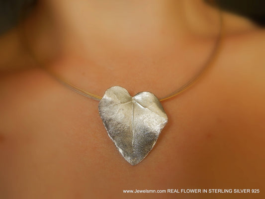 Ivy leaf heart shape Necklaces for women in Sterling silver. Ivy is symbol of Life –Strength- Survival – Progress and Friendship