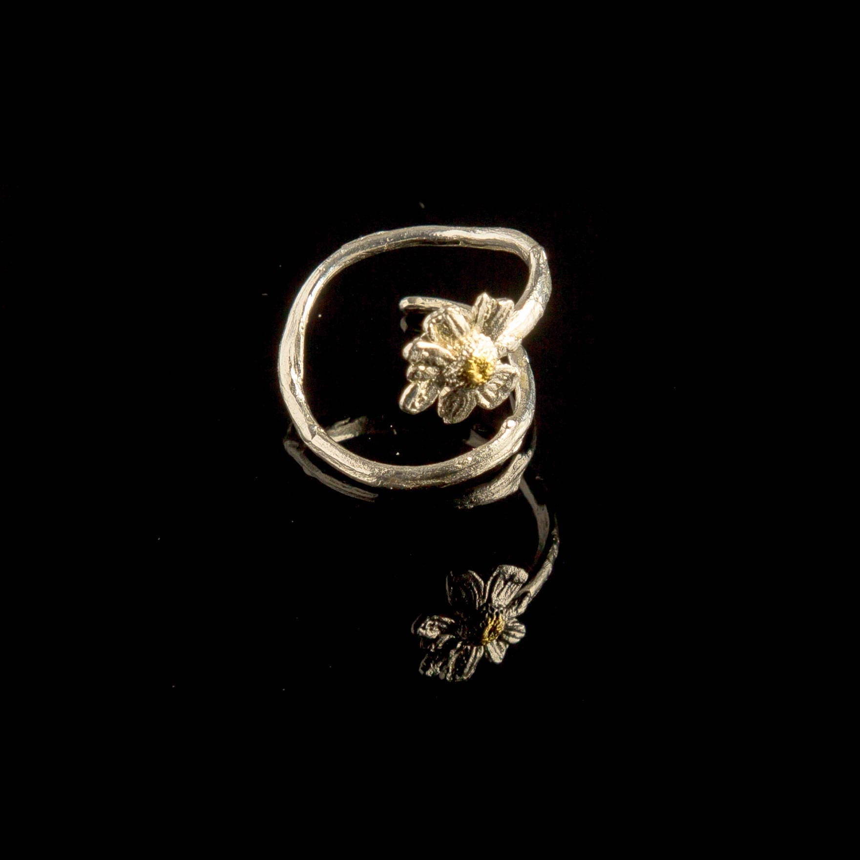 Silver Flower Ring, Sterling Silver Jewelry, Chamomile Flower Band, Gift for Her, Birthday Gift for Women, Handmade Jewelry