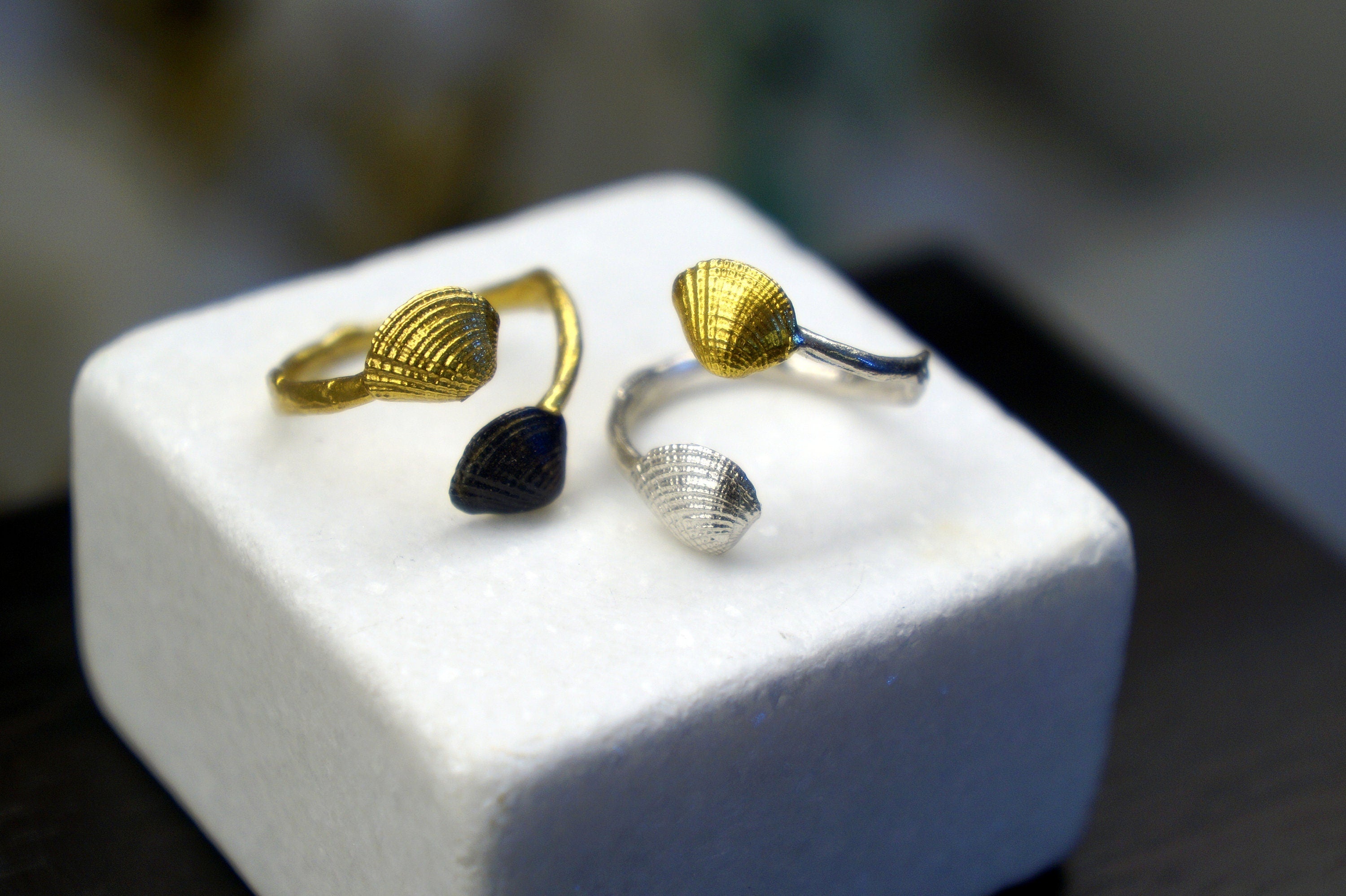 Adjustable Sea Shell Ring – Two Tone Sterling Silver Nautical Jewelry Gift