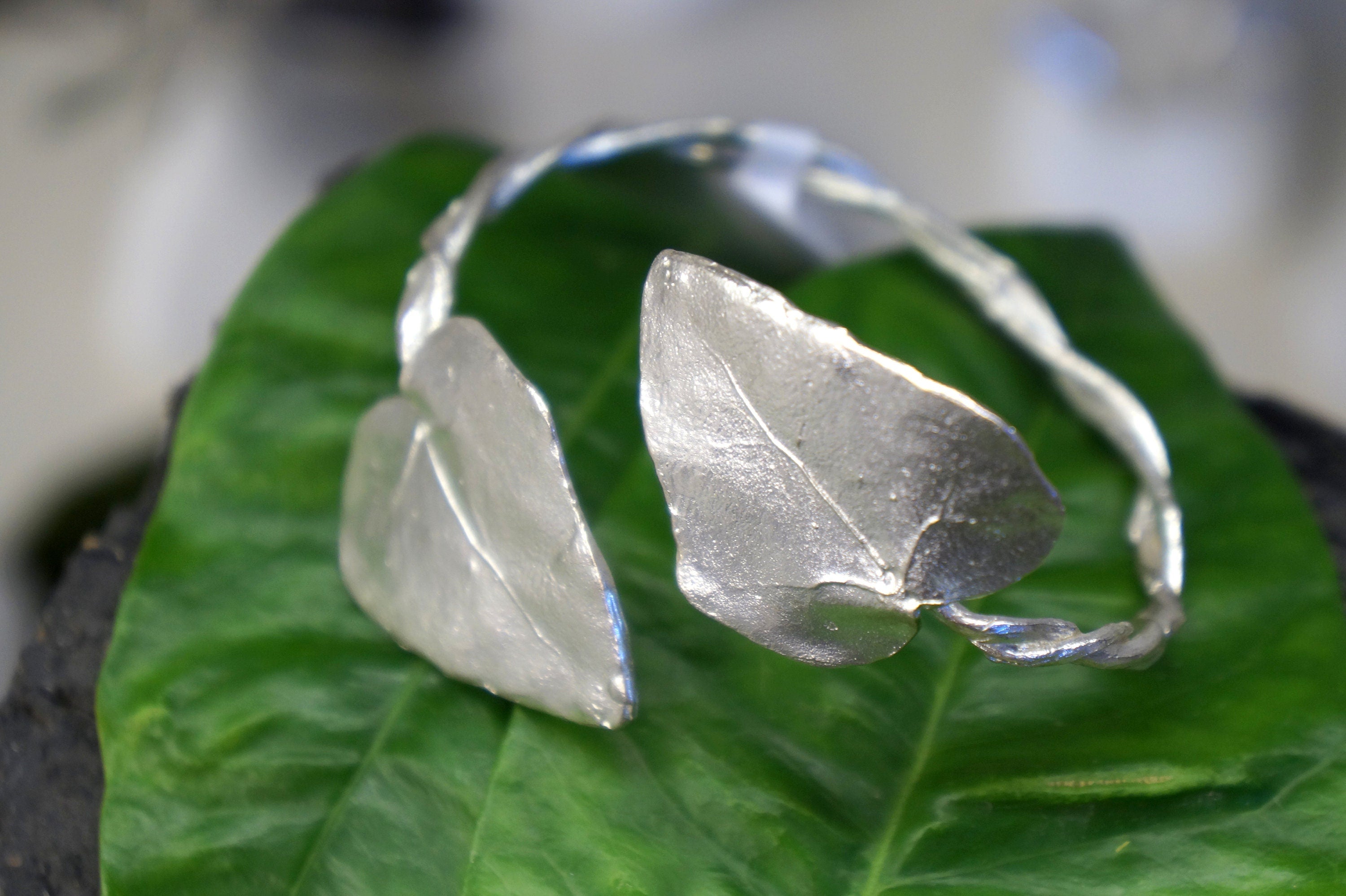 Silver Ivy Branch Cuff Bracelet - Adjustable Nature Inspired Jewelry