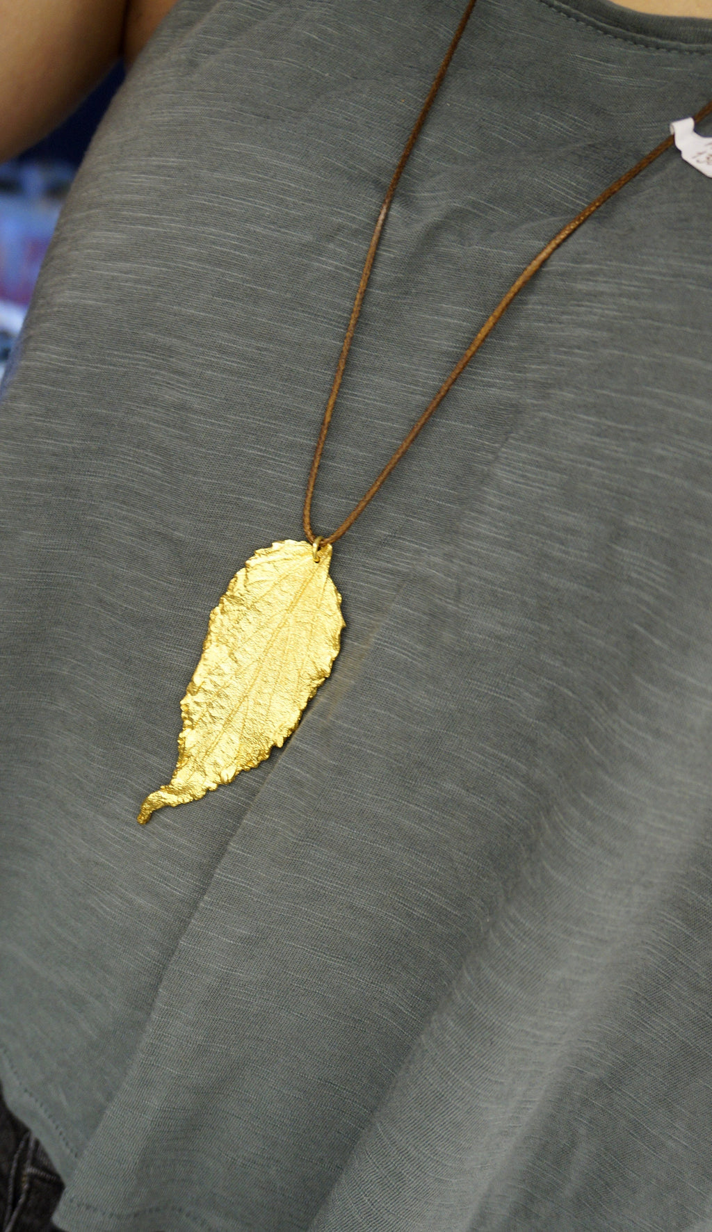 Long Leaf Adjustable Necklace – Gold Plated Hibiscus Leaf Pendant for Women