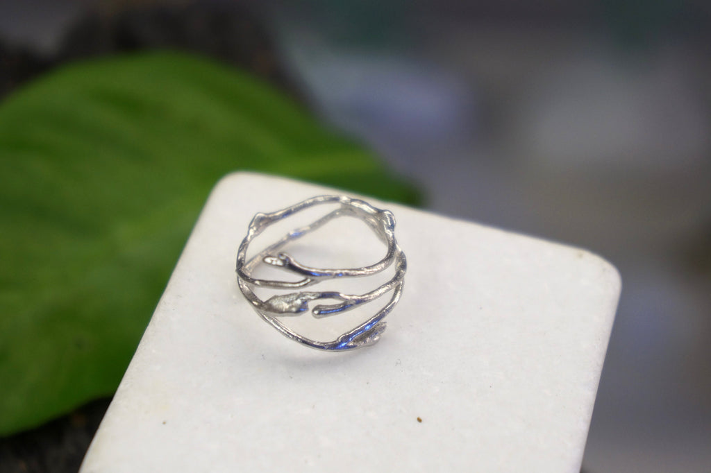 Sterling Silver Twig Ring – Delicate Flower Ring With Organic Inspired Design