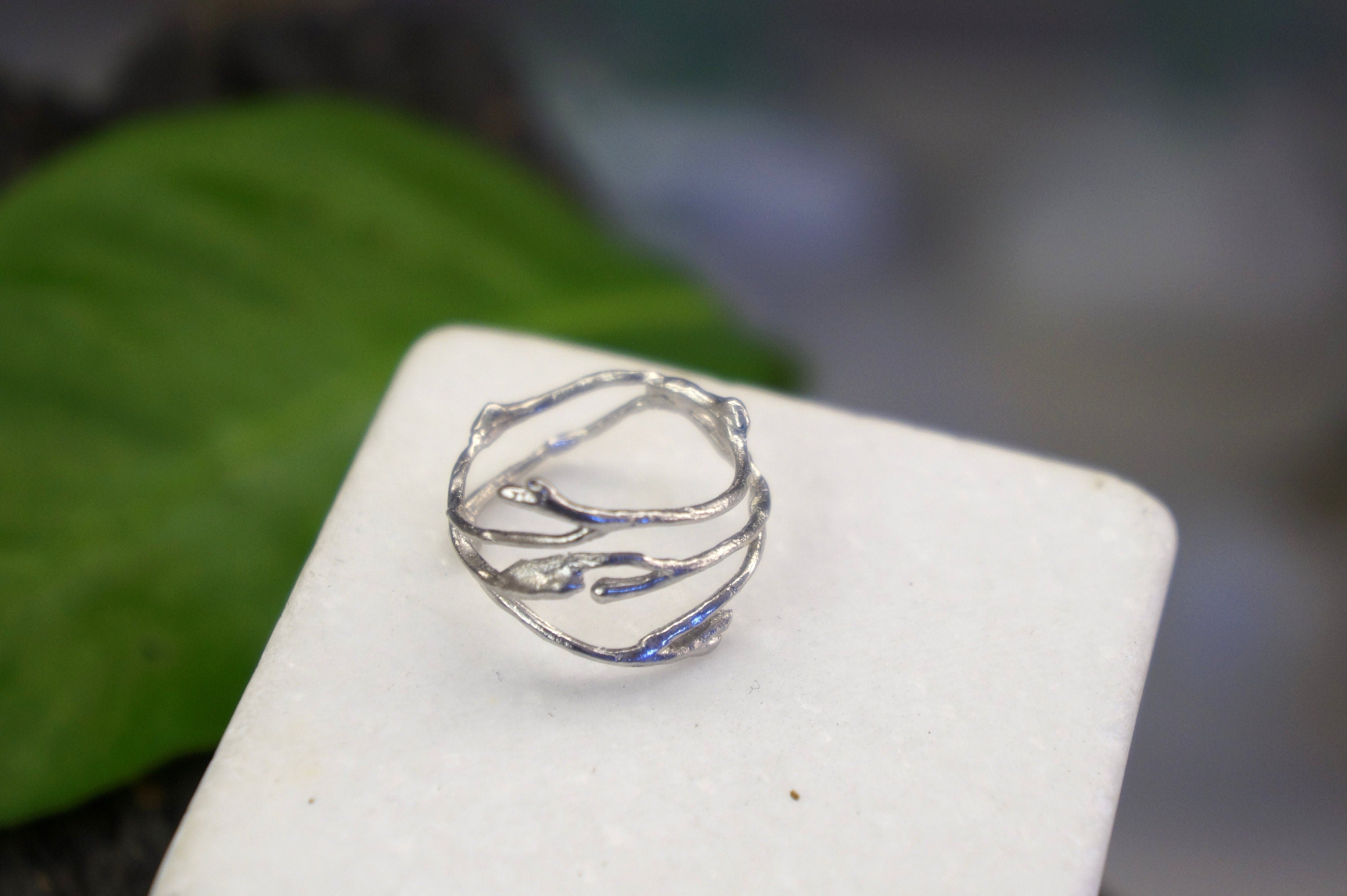 Sterling Silver Twig Ring – Delicate Flower Ring With Organic Inspired Design