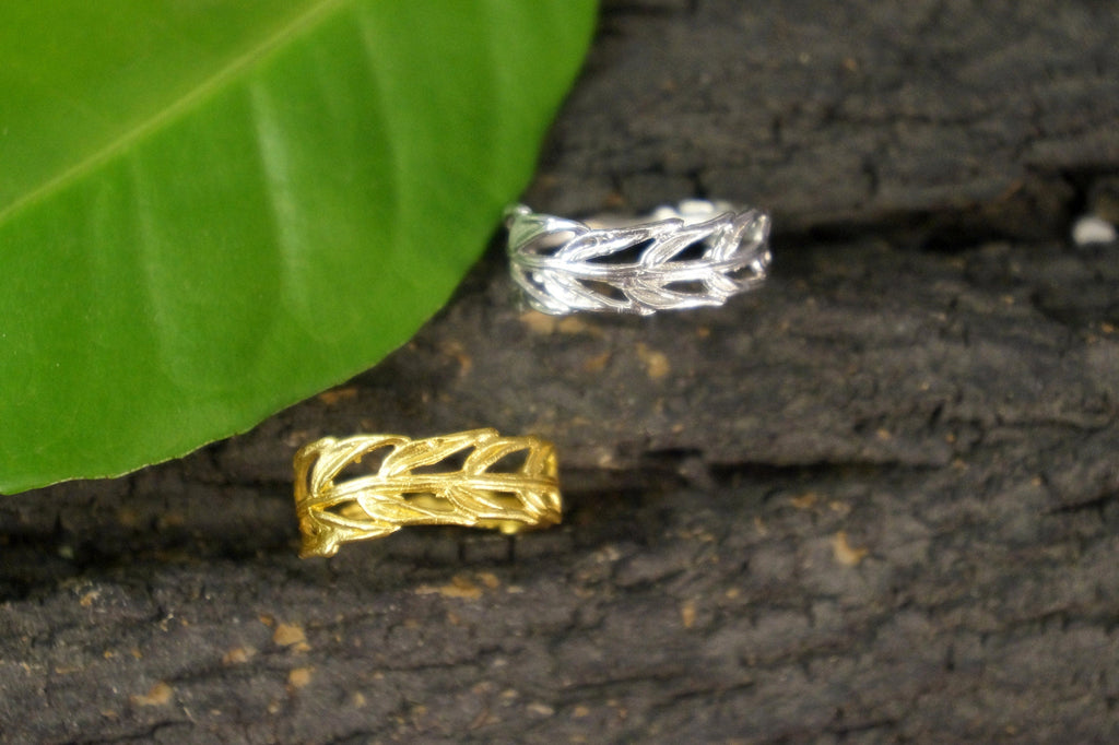 Botanical Silver Ring: Pressed Araucaria Leaf - Minimalist Design