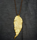 Leaf Pendant Necklace: Real Hibiscus Design (14k Goldplated, Adjustable)