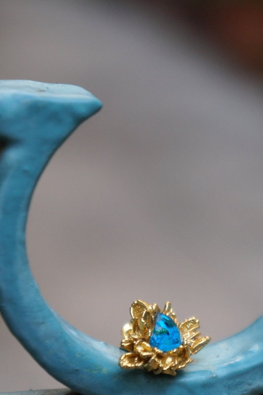 Daisy Flower Earrings - Sterling Silver & 14k Gold Plated with Raw Blue Murano Glass