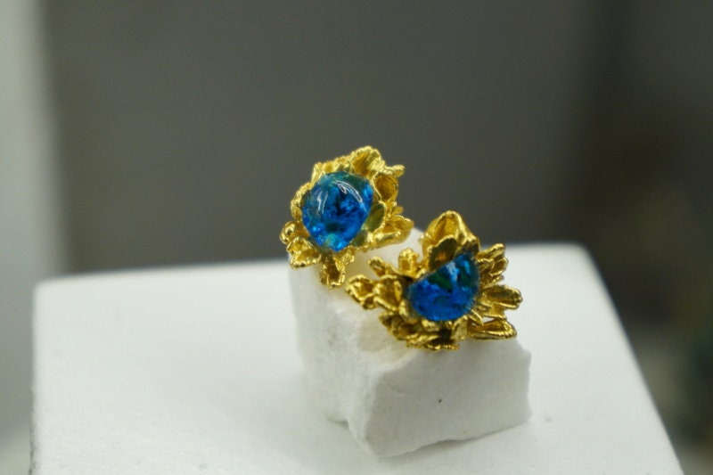 Daisy Flower Earrings - Sterling Silver & 14k Gold Plated with Raw Blue Murano Glass