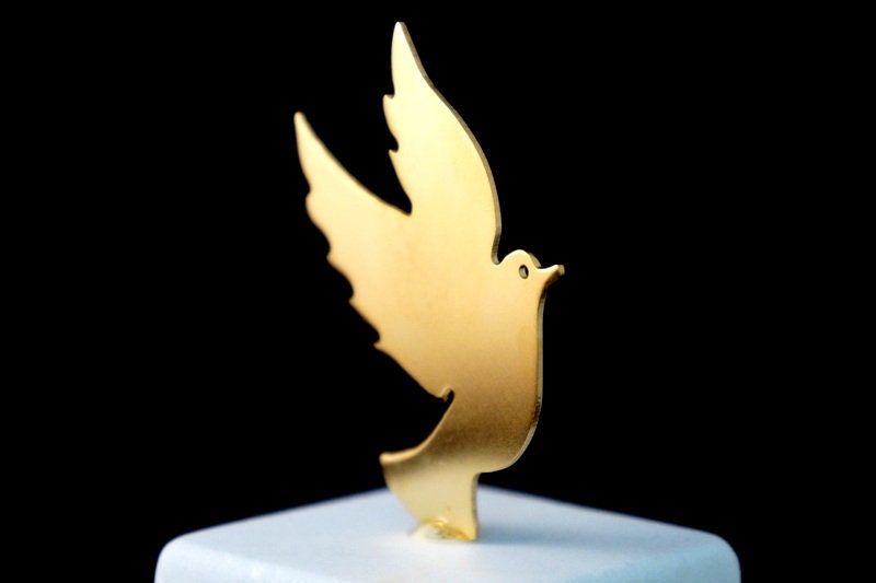 Small Dove Statue – Gold Plated Bronze Peace Symbol on White Marble Base