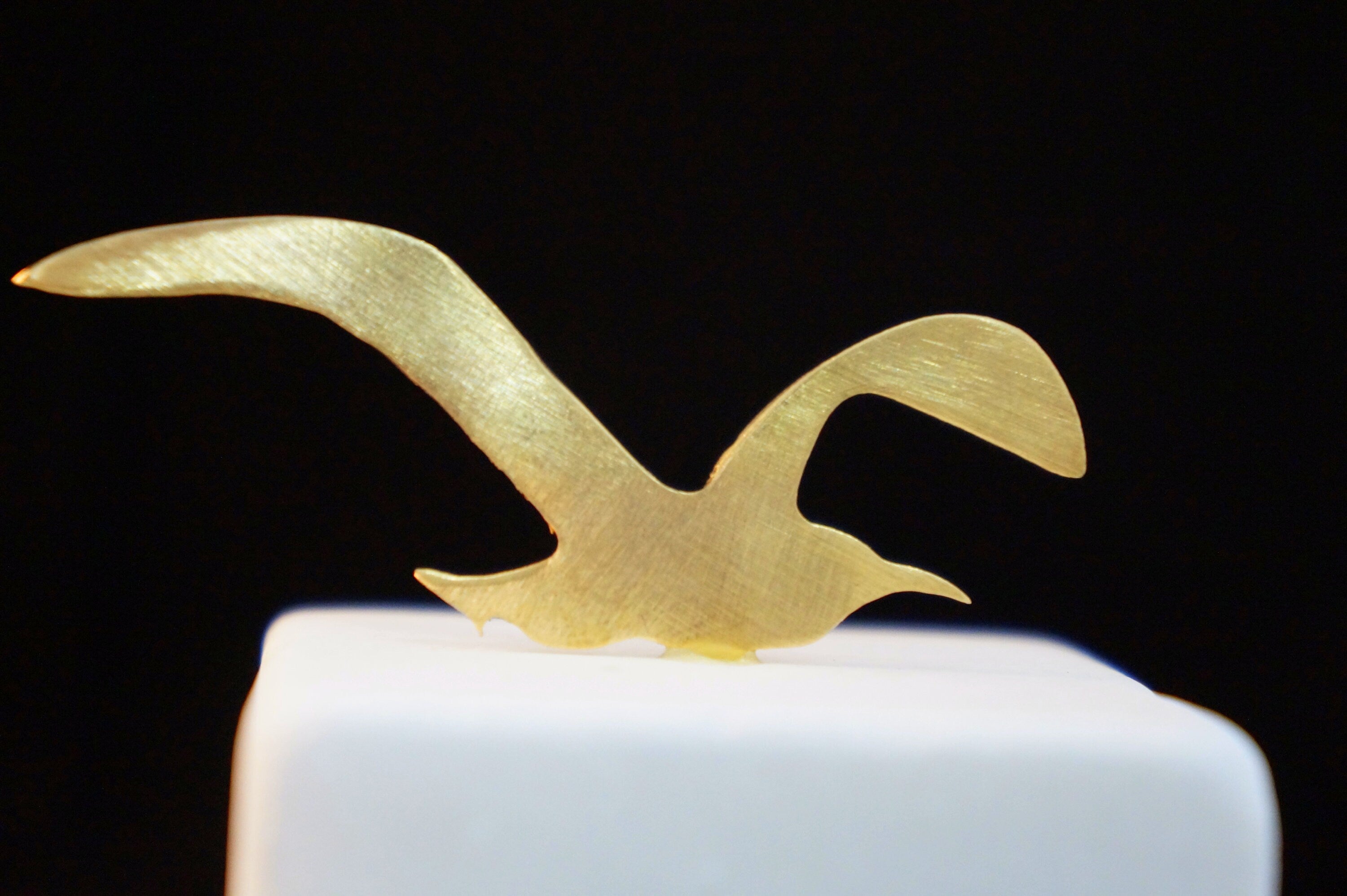 Home decor Modern art small statue sculptures. Minimalist Sea gull Figurine. Symbol of purpose and opportunity  gift for her