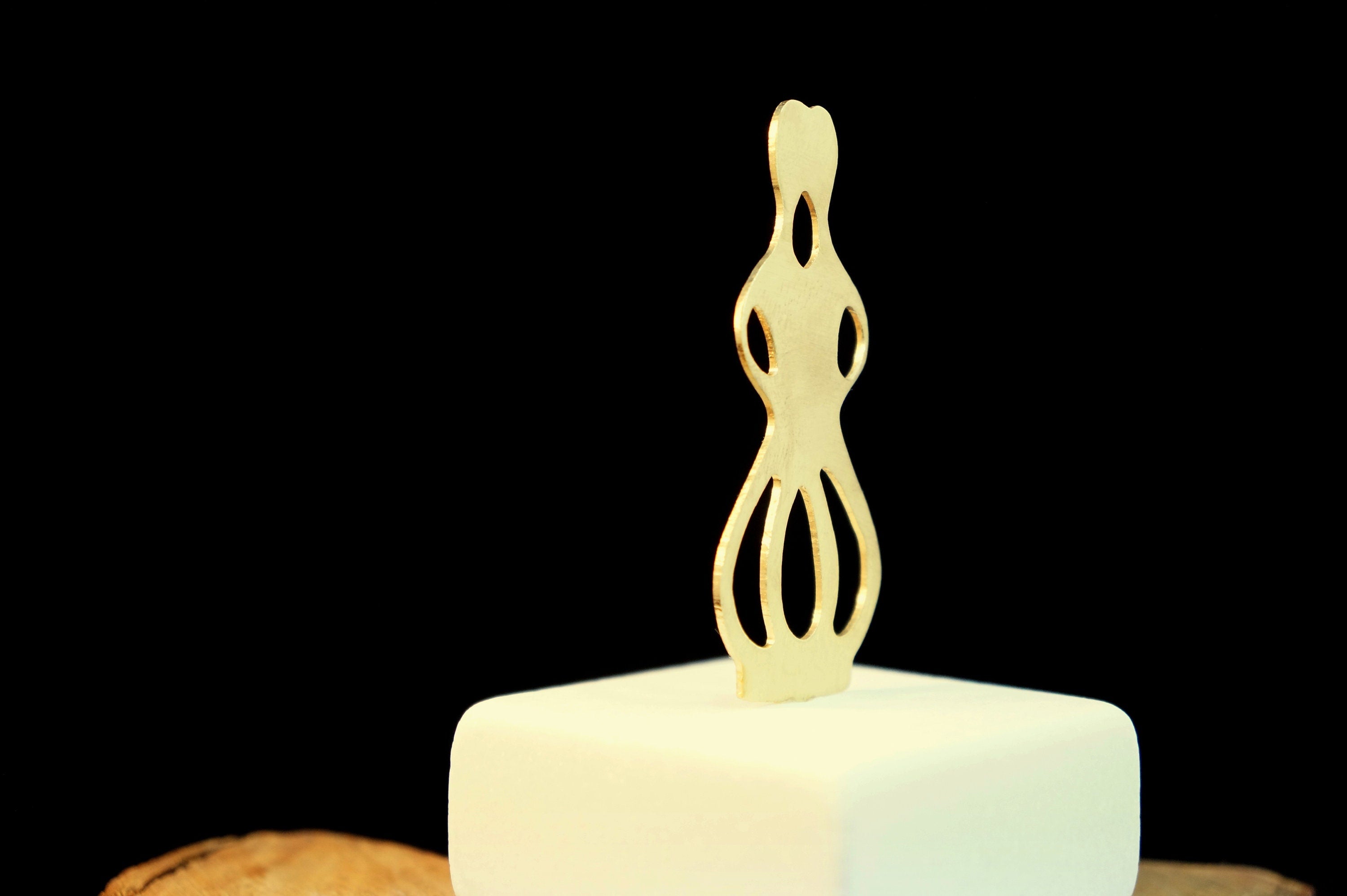 Home decor Lovers Gift or Brothers Gift. Ancient Greek museum reprica small statue  gift for her