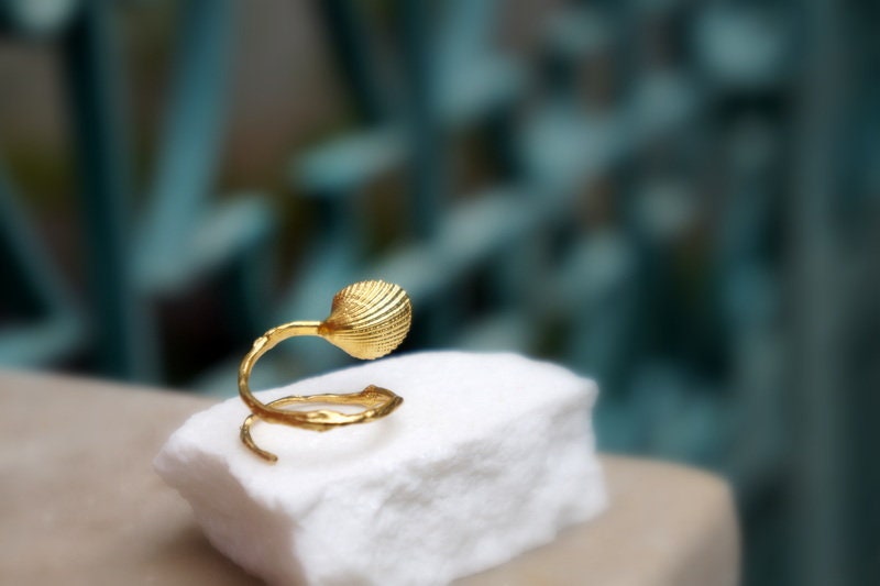 Sterling Silver Ring | Handmade Green Murano Glass & Sea Shell Nature Inspired Jewelry