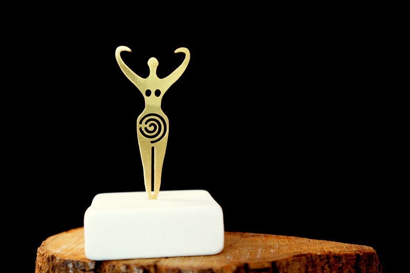 Fertility Goddess Statue – New Mom Gift | Meditation Sculpture | Symbol Of Motherhood Decor