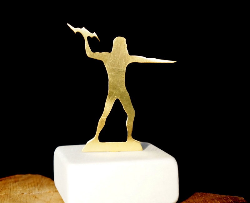 Home decor Small statue Zeus Statue Stocking Filler, Metal Art Sculpture and Museum Art, Greek Mythology Themed  gift for her