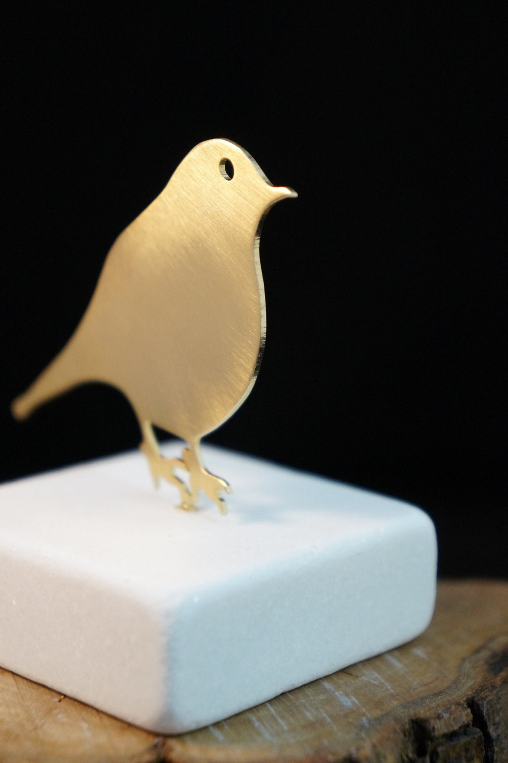 Bronze Bird Statue - Minimalist Robin Art With Marble Base | Nature Lover Gift