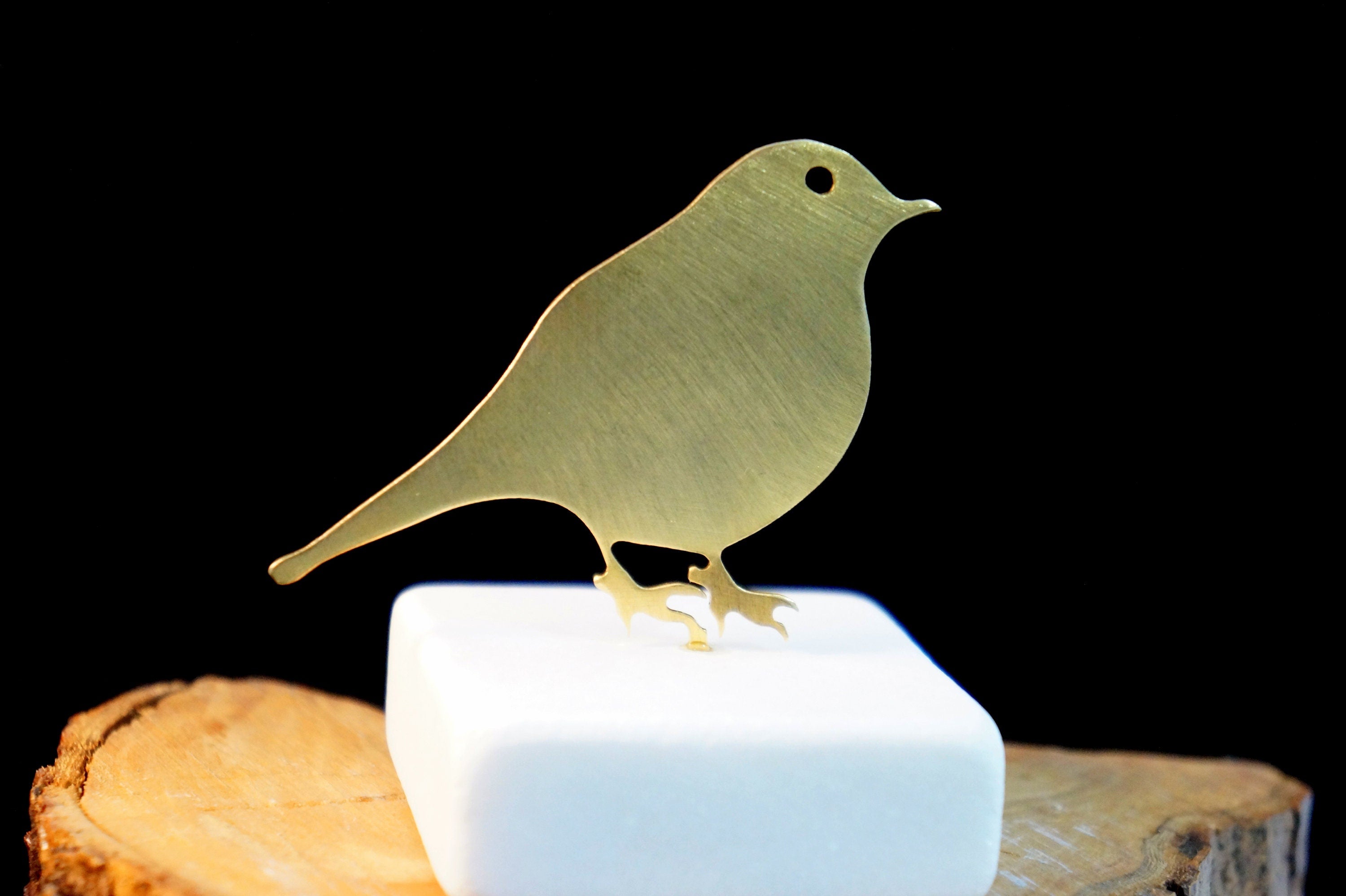 Bronze Bird Statue - Minimalist Robin Art With Marble Base | Nature Lover Gift