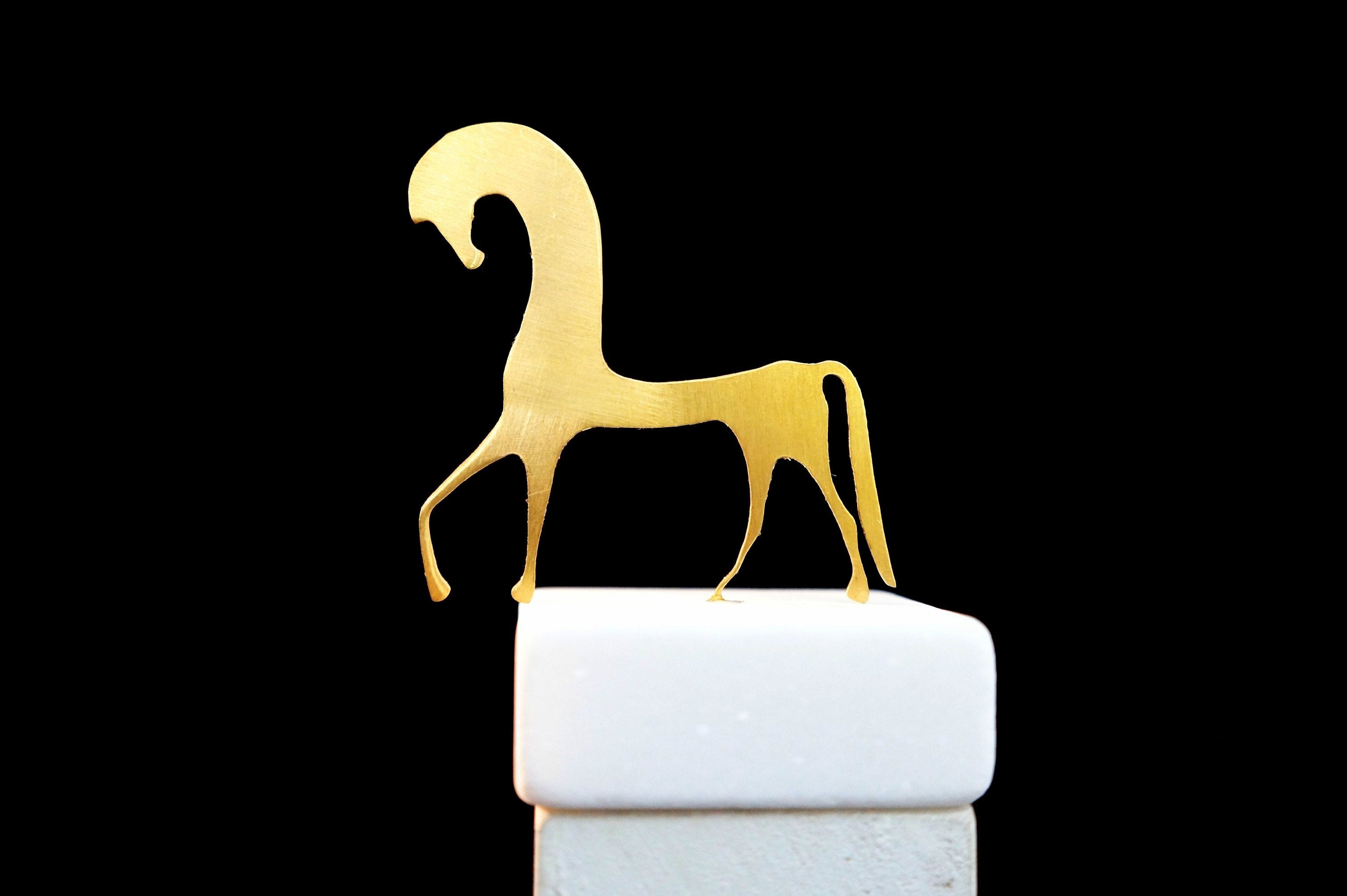 Thanksgiving Favors, Bronze Horse Statue, Horse lover Gift, Greek Mythology Inspired Horse, Minimalist Animal Art - Metal Art Decor