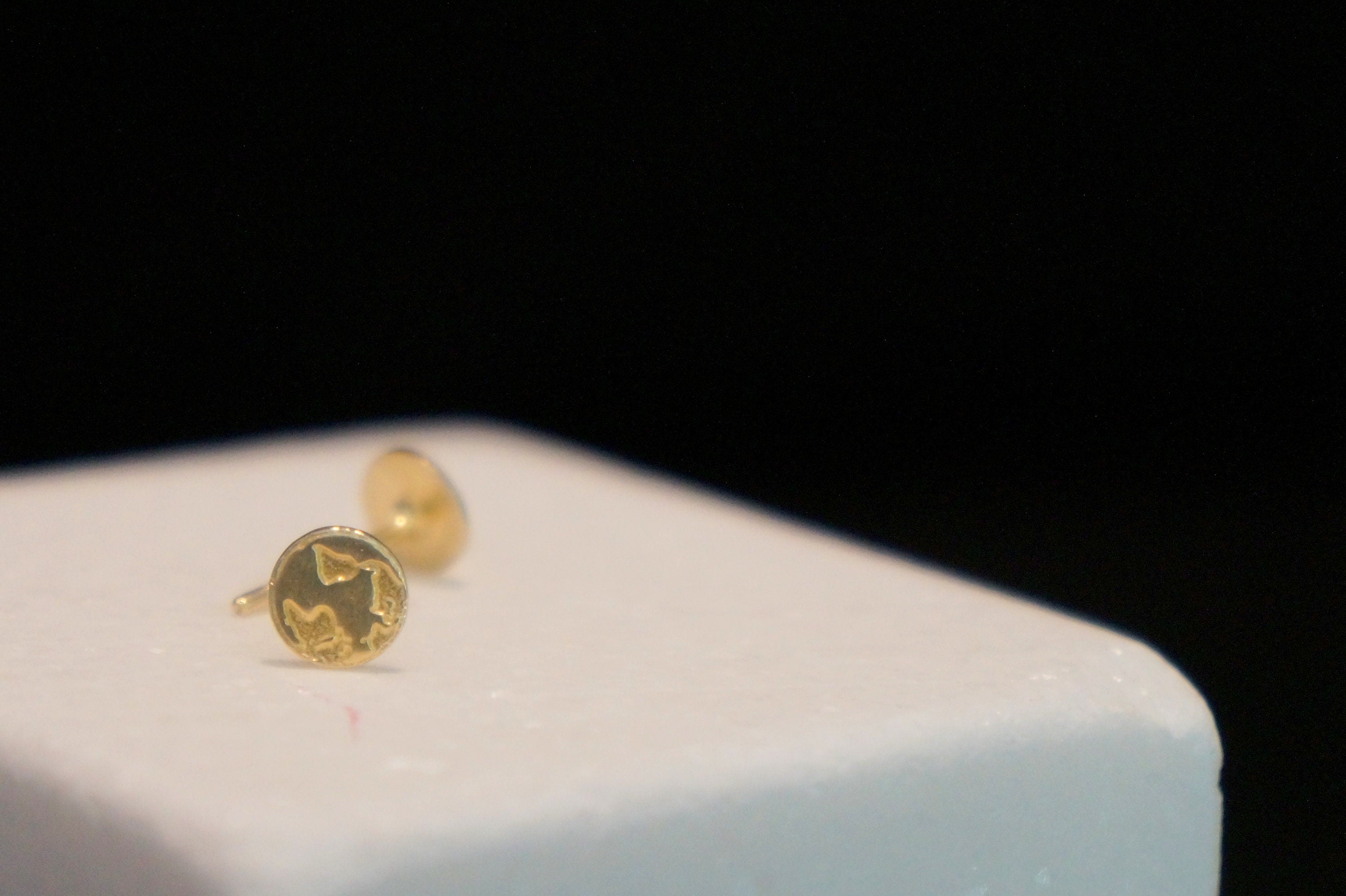 Solid Gold Stud Earrings – Tiny Circle Studs 9k 14k 18k Minimalist Jewelry