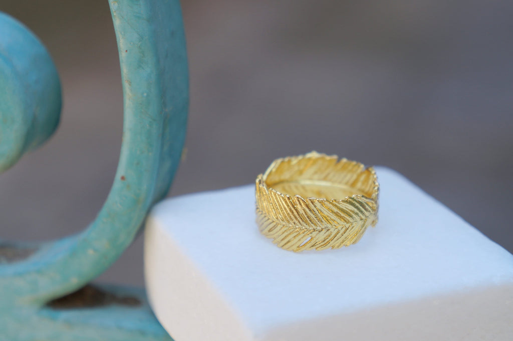 Solid Gold Leaf Ring – Wide Band 14K Gold Bridal Jewelry Handmade Statement