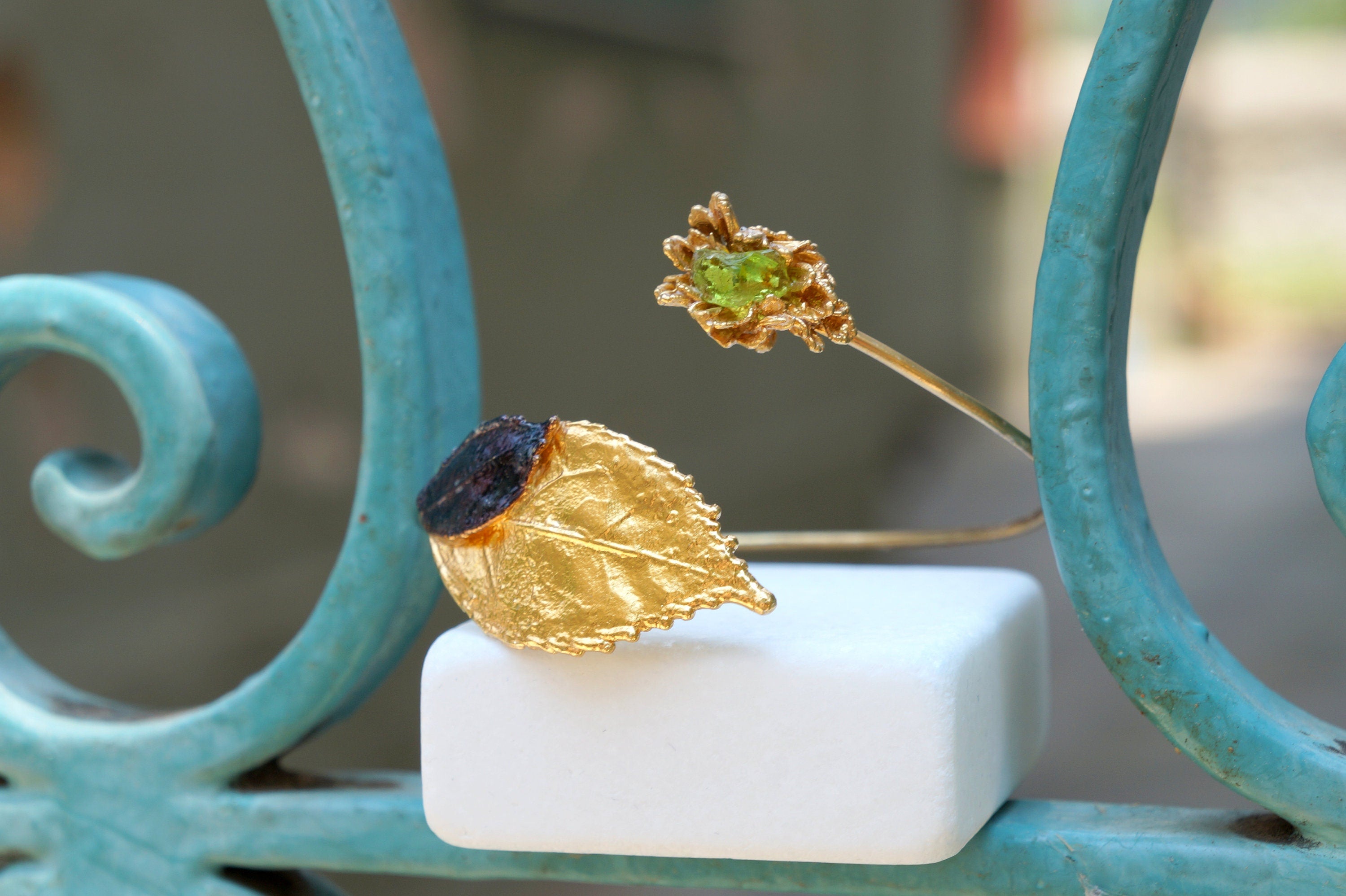 Gold Leaf Cuff Bracelet – Sterling Silver Bangle with Raw Murano Glass Stone