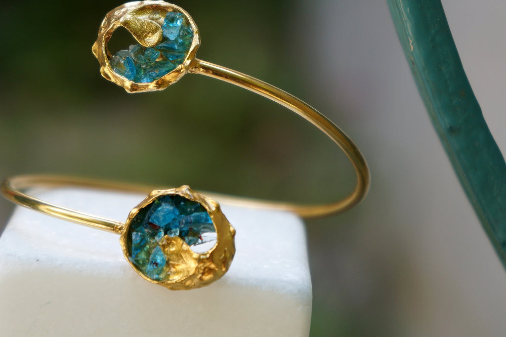 Murano Glass Bracelet: Venetian Blue Shells - Gold Plated Sterling Silver