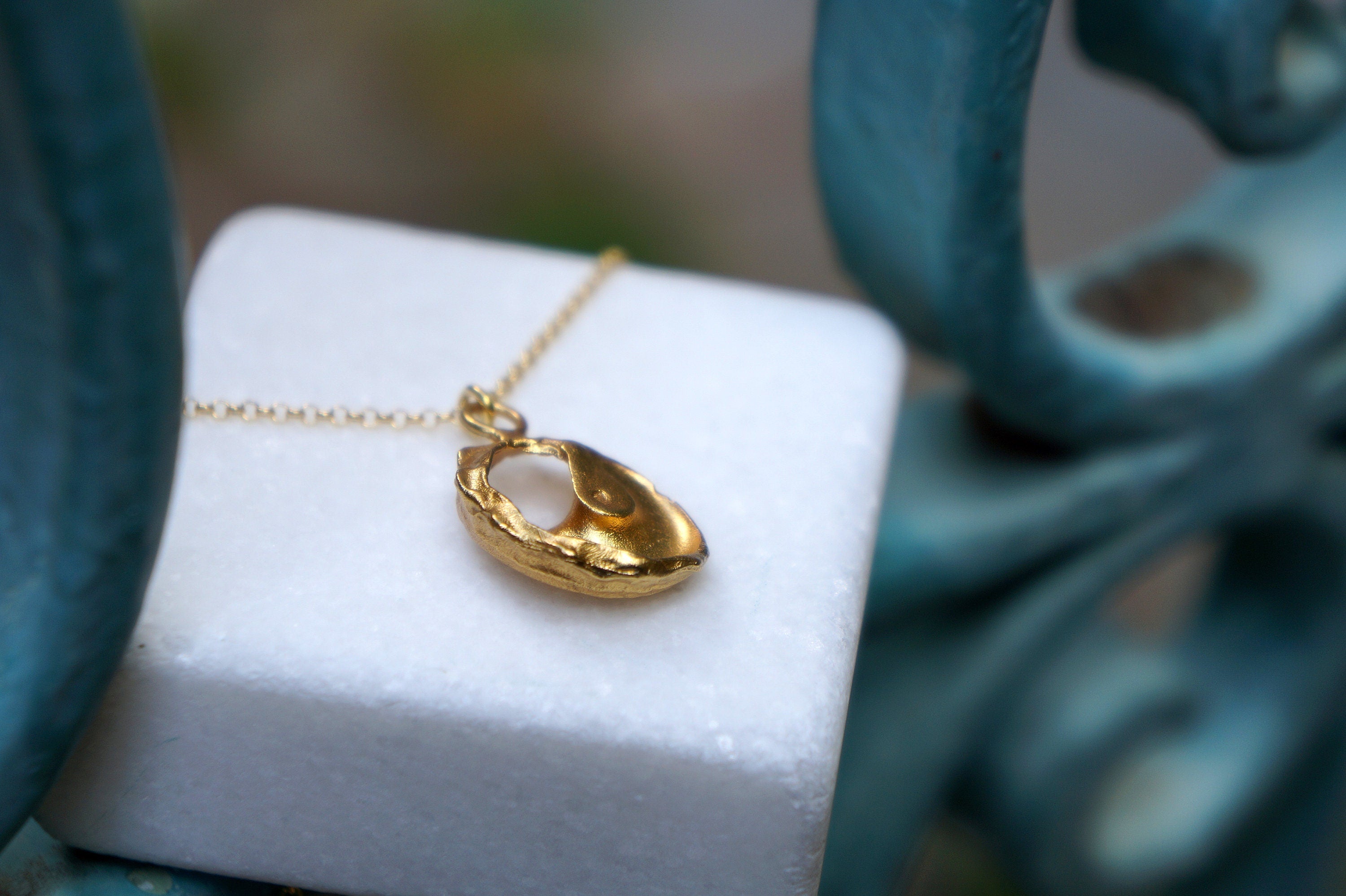 Solid Gold Sea Shell Pendant - 14K Gold Necklace for Women | Handmade Summer Gift