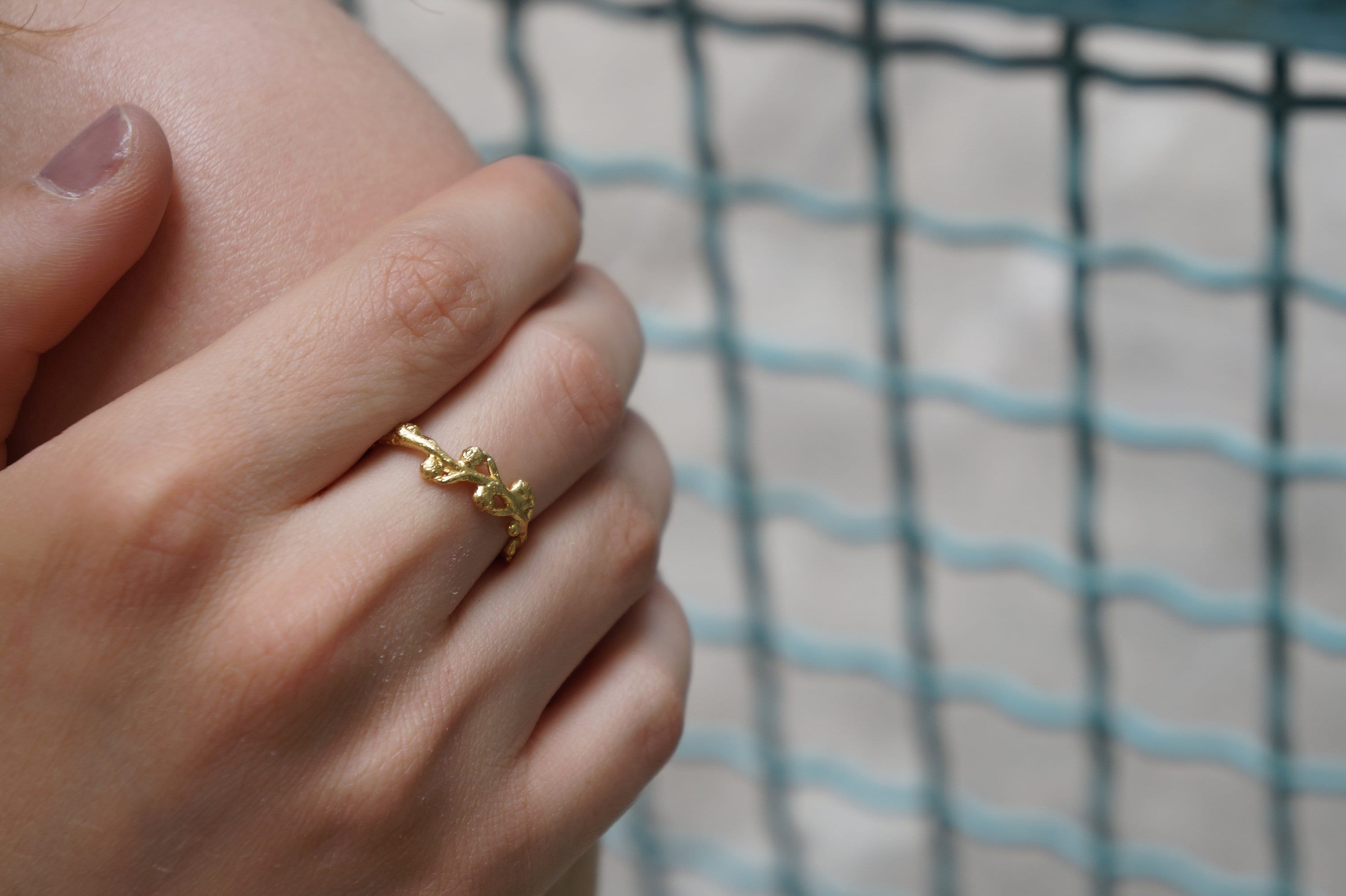 Solid Gold Twig Ring – 14K Gold Branch Ring With Acacia Branch Motif