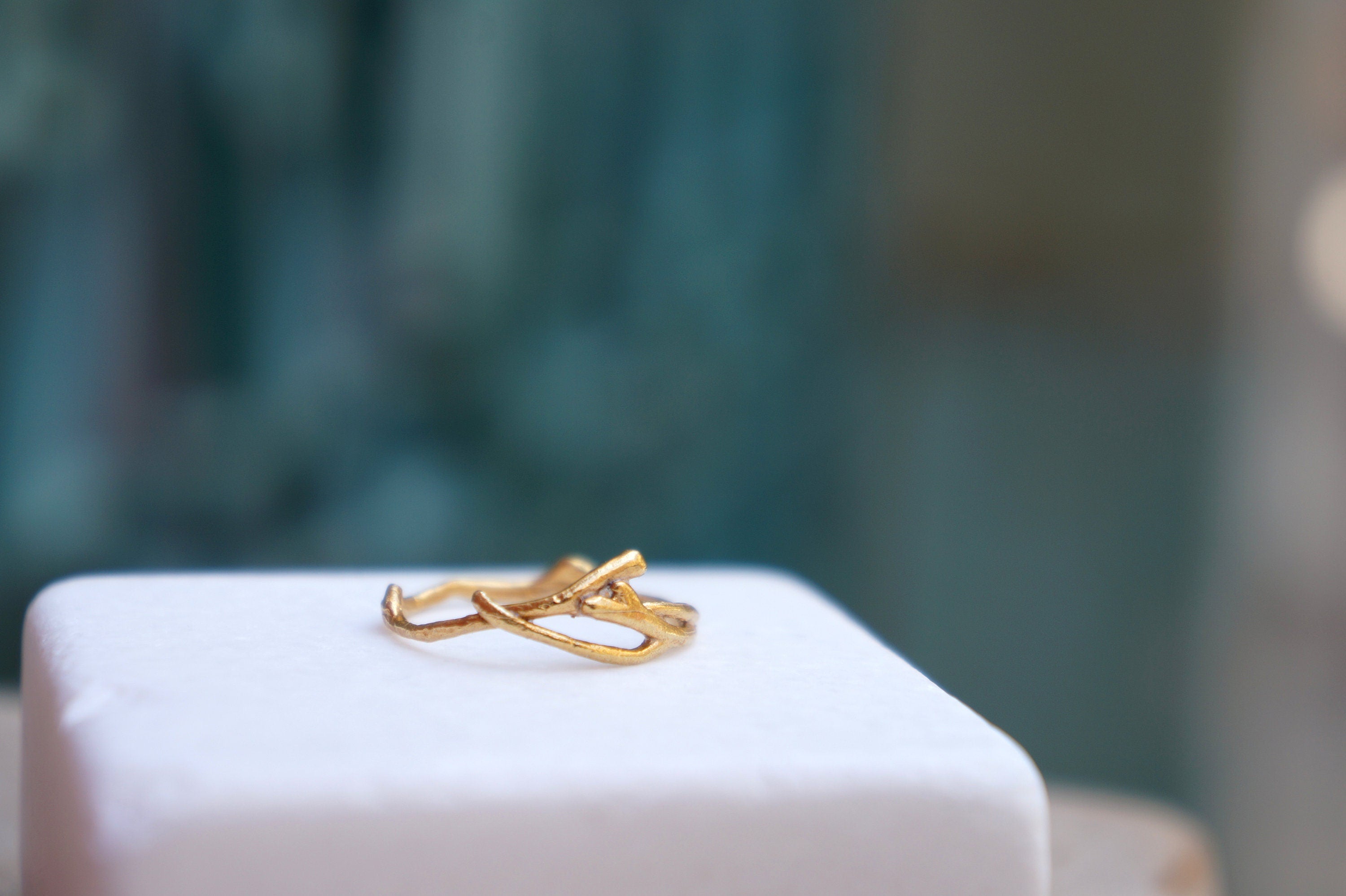 Minimal Solid Gold Ring – Dainty Jasmine Twig Band | Lightweight Everyday Jewelry