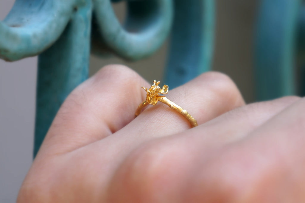 Solid Gold Branch Ring, Handmade Minimalist Twig Jewelry, Organic Forest Band, Gift for Luck & Health, Real Gold (9K, 14K, 18K)
