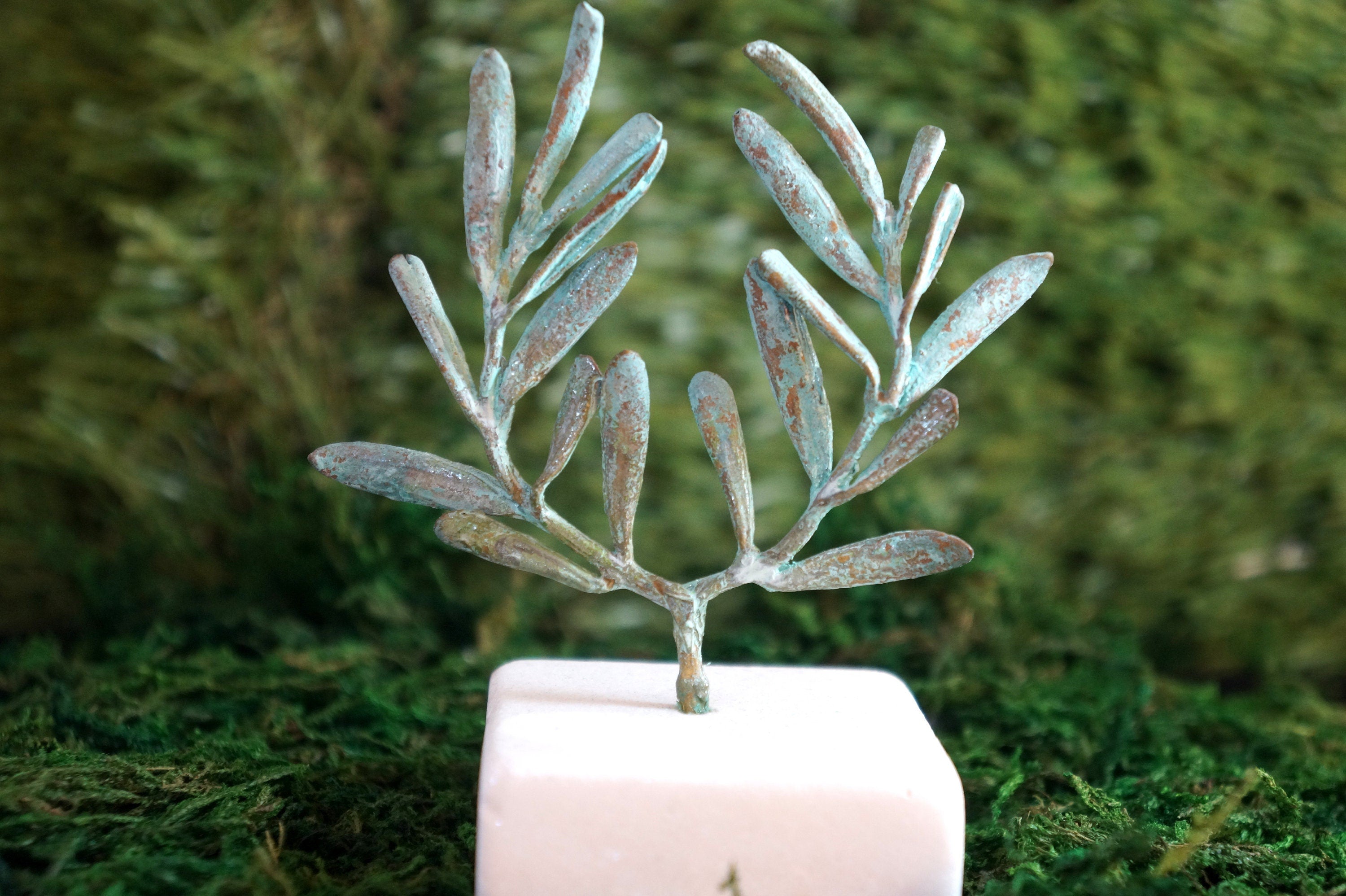 Olive Branch Decor – Brass Olive Wreath With Silver, Gold & Green Finish