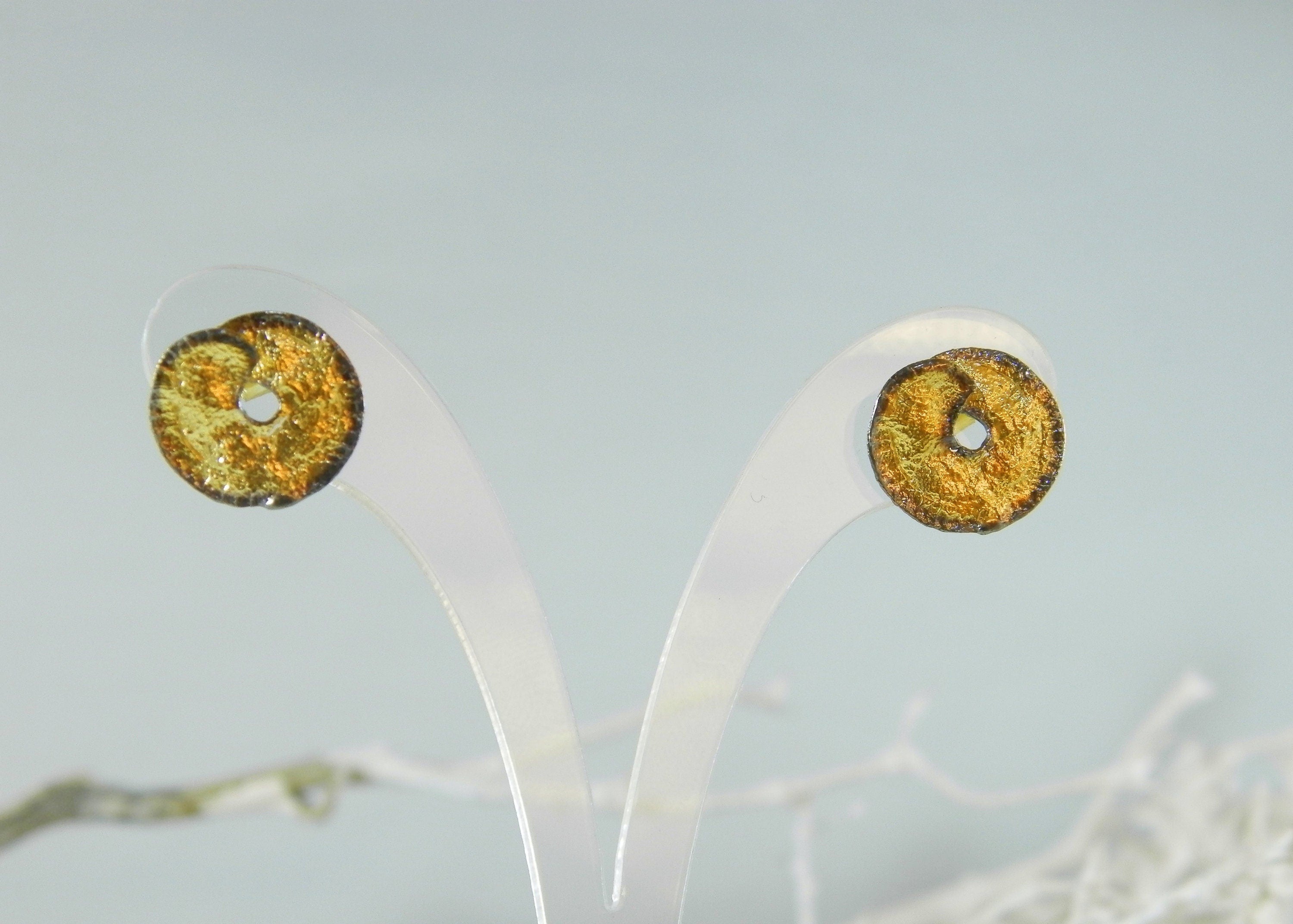 Leaf Stud Earrings: Real Plant Detail - Gold & Black Rhodium