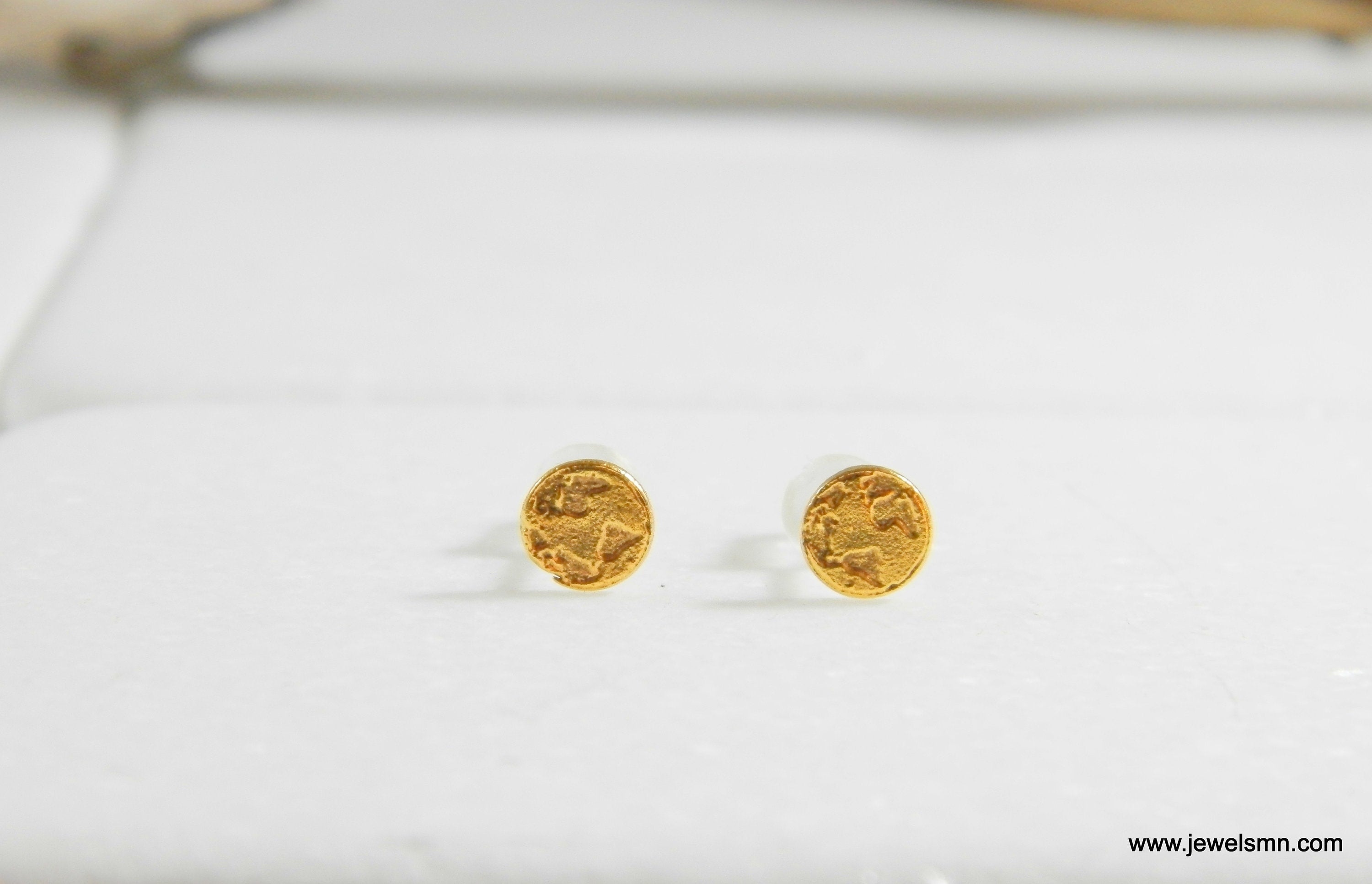 Solid Gold Stud Earrings – Tiny Circle Studs 9k 14k 18k Minimalist Jewelry