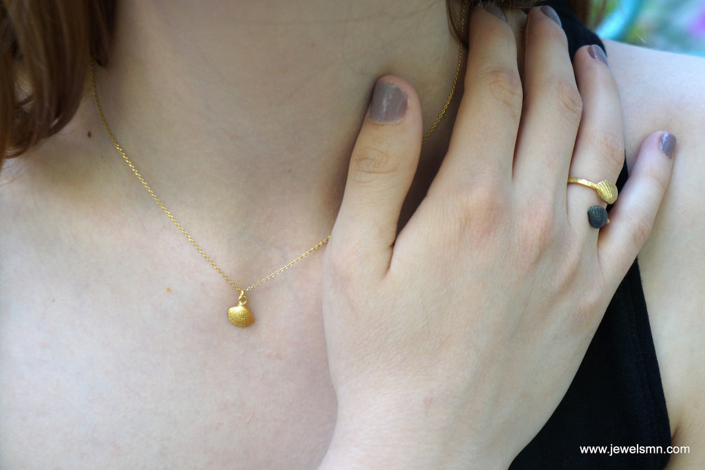 Solid Gold Necklace – Real Sea Shell Jewelry With 14k Gold Shell Pendant