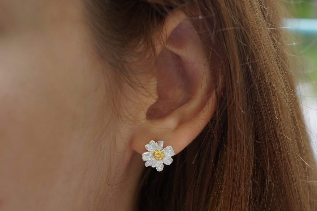Chamomile Flower Earrings - Sterling Silver Minimalist Studs, Dainty Floral Jewelry Gift