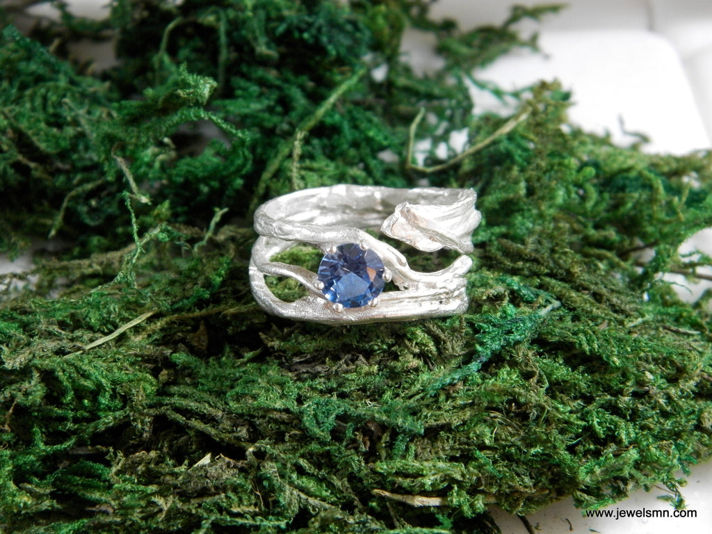 Branch Ring: Sterling Silver Nature Design - Lab Diamond Accent