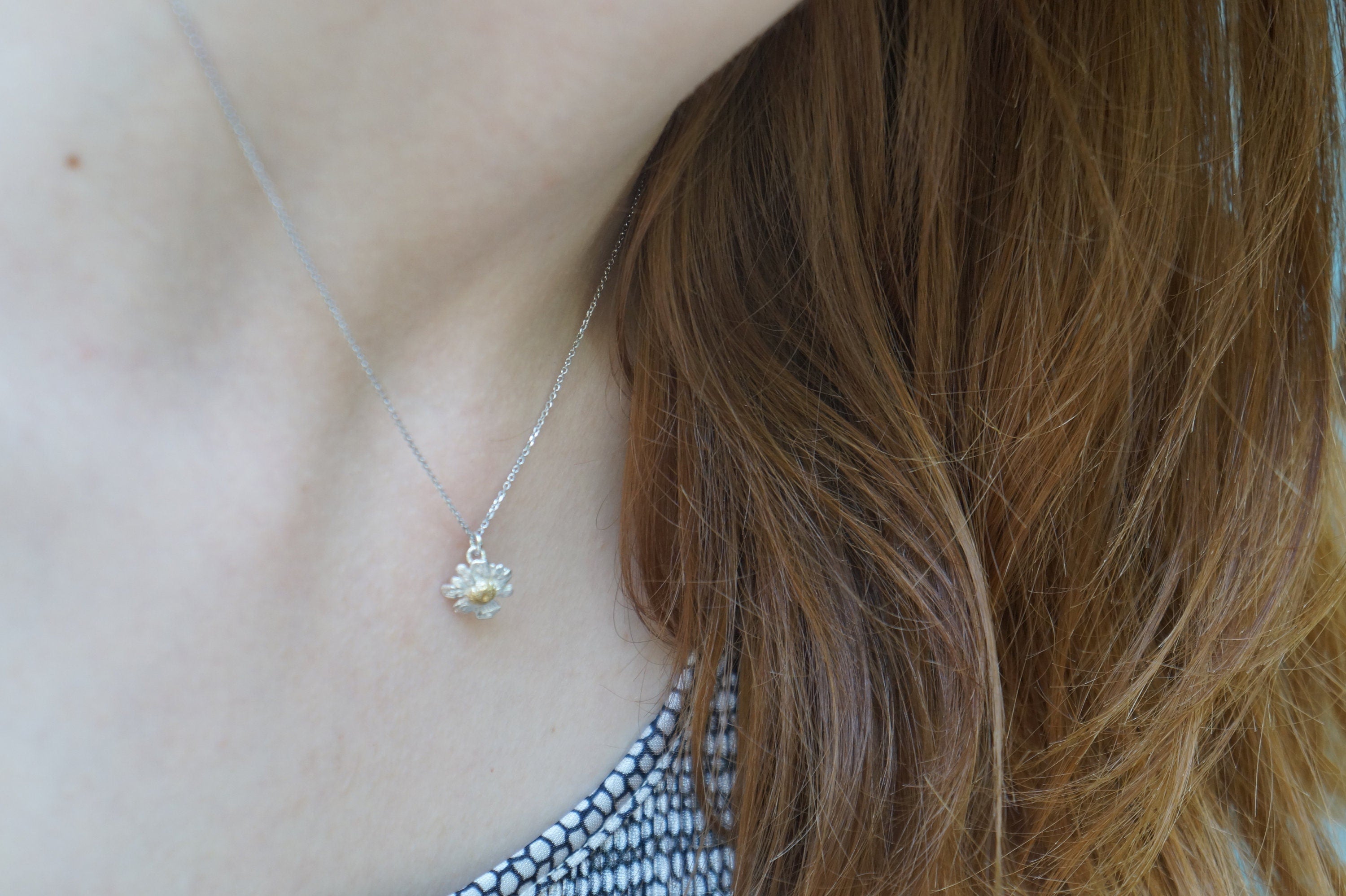 Chamomile Flower Necklace – Recycled Sterling Silver & 14k Gold Dainty Flower Charm