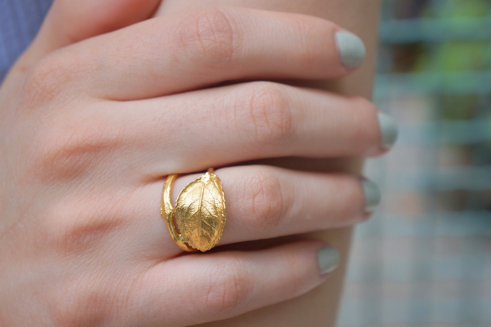 Solid Gold Rose Leaf Ring – Handmade Adjustable Gold Band With Natural Veins