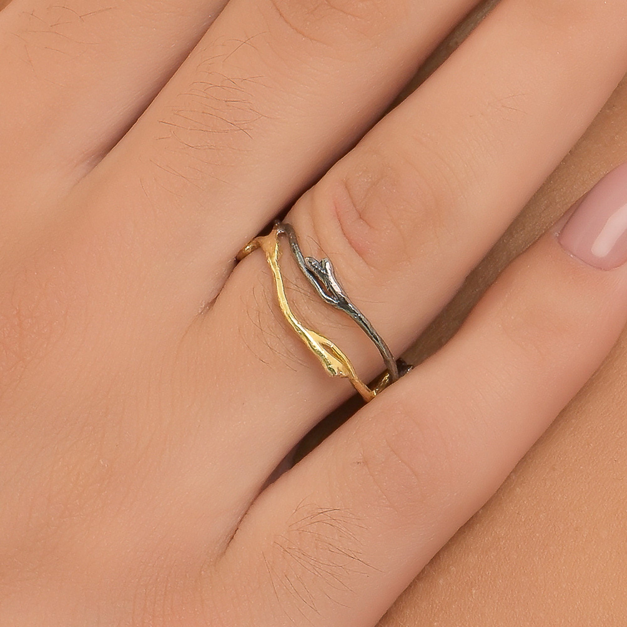 Sterling Silver Ring – Jasmine Twig Two Tone Band With Delicate Flower Vein Details