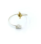 Bee and Ηoneycomb bracelet. Ethical jewelry inspired by nature on Sterling silver 925.