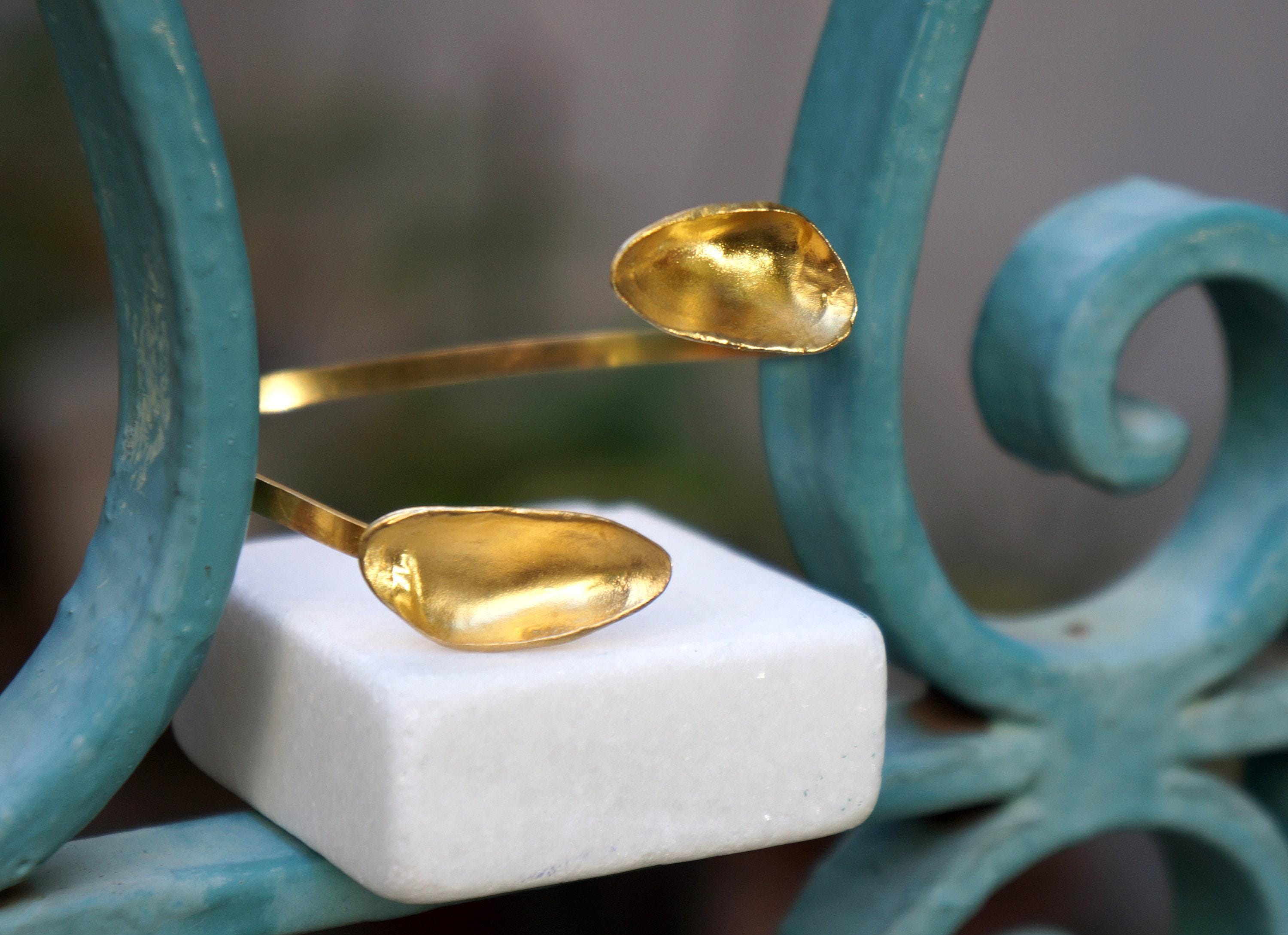 Clam Shell Bracelet – Adjustable Gold Plated Brass Cuff | Nature Inspired Jewelry