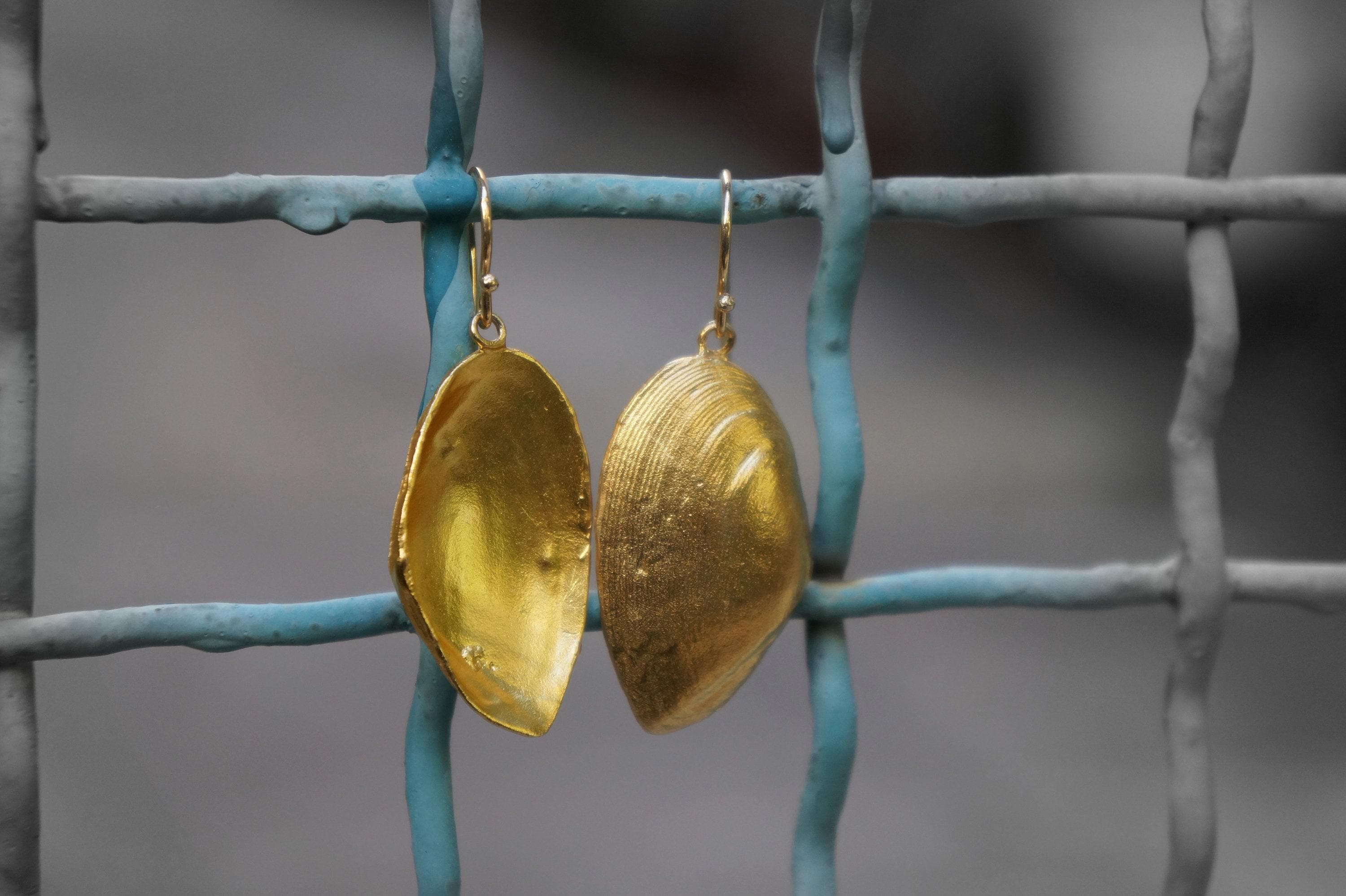 Clam Shell Earrings – Handmade Eco Jewelry | Gold Plated Brass Lightweight Gift Box
