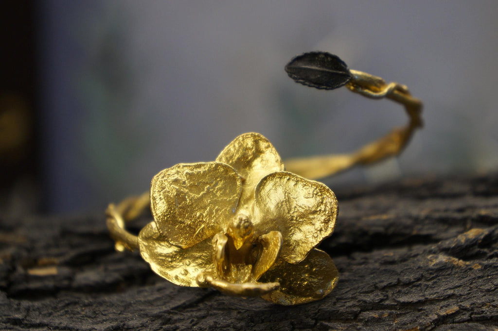 Nature-Inspired Gold Bracelet, Orchid and Rose Flowers (Adjustable Fit), Gold-Plated Brass