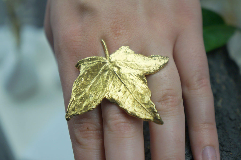 Ivy Leaf Ring: Botanical Nature Design (Gold-Plated Recycled Brass)