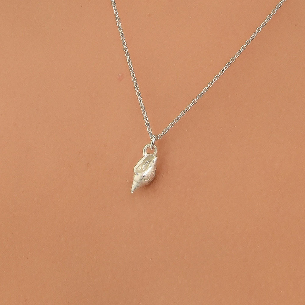 Gold Shell Necklace – Sterling Silver Pendant With Tiny Conch Shell Charm