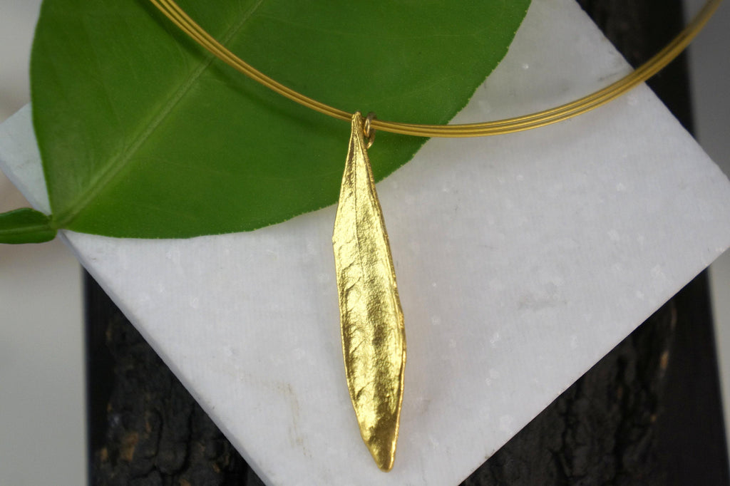 Gold Olive Leaf Necklace – 14K Gold Plated Silver Botanical Pendant Necklace