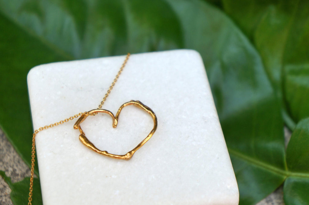 Pressed Flower Necklace – Real Jasmine Plant Heart Pendant | Gold Plated Sterling Silver