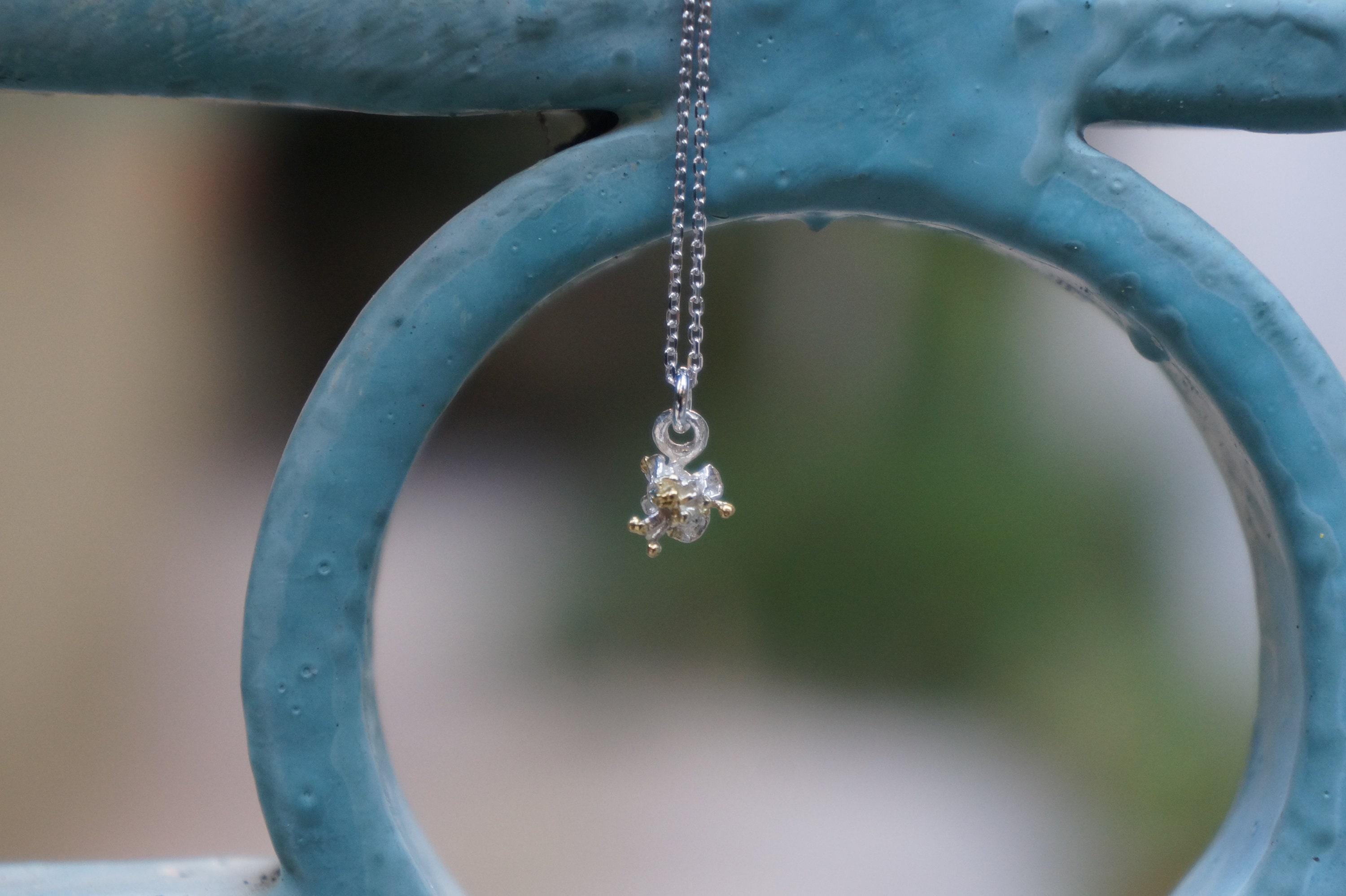 Dainty Pressed Flower Necklace - Vintage Sterling Silver Pendant