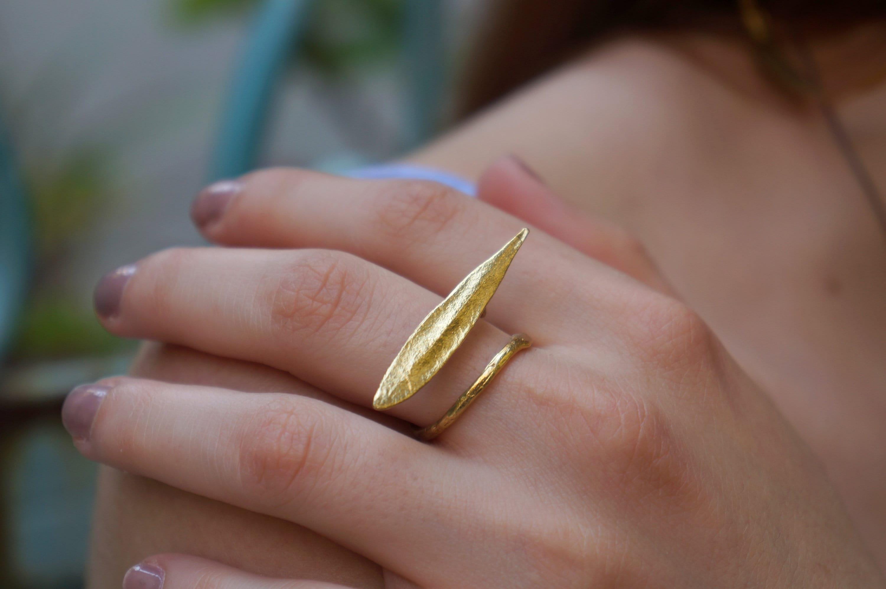 Olive Leaf Ring: Eco-Friendly Adjustable Jewelry (14K Gold-Plated Brass)